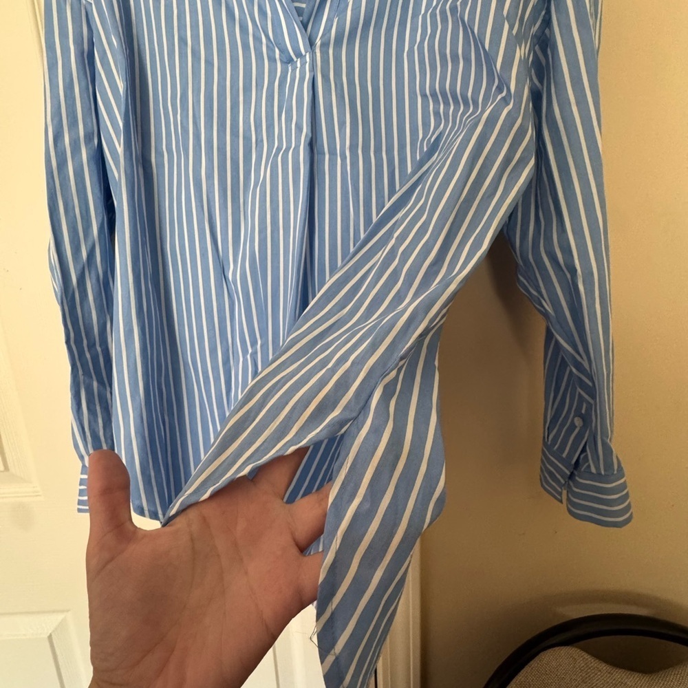 Talbots Light Blue and White Striped Casual Shirt - Picture 3 of 5